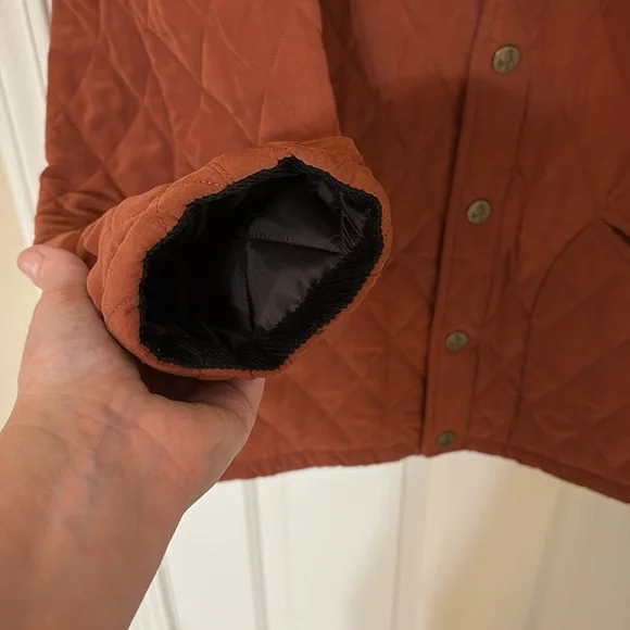 J Peterman Quilted Barn Jacket Brown Women’s M Corduroy Collar Button Front - Picture 9 of 15